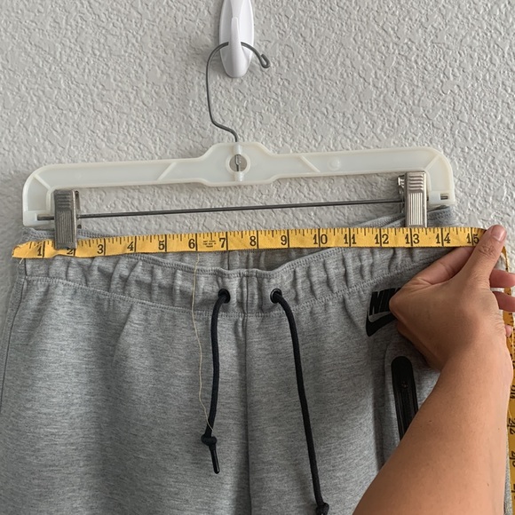 Grey Nike joggers - Picture 9 of 9